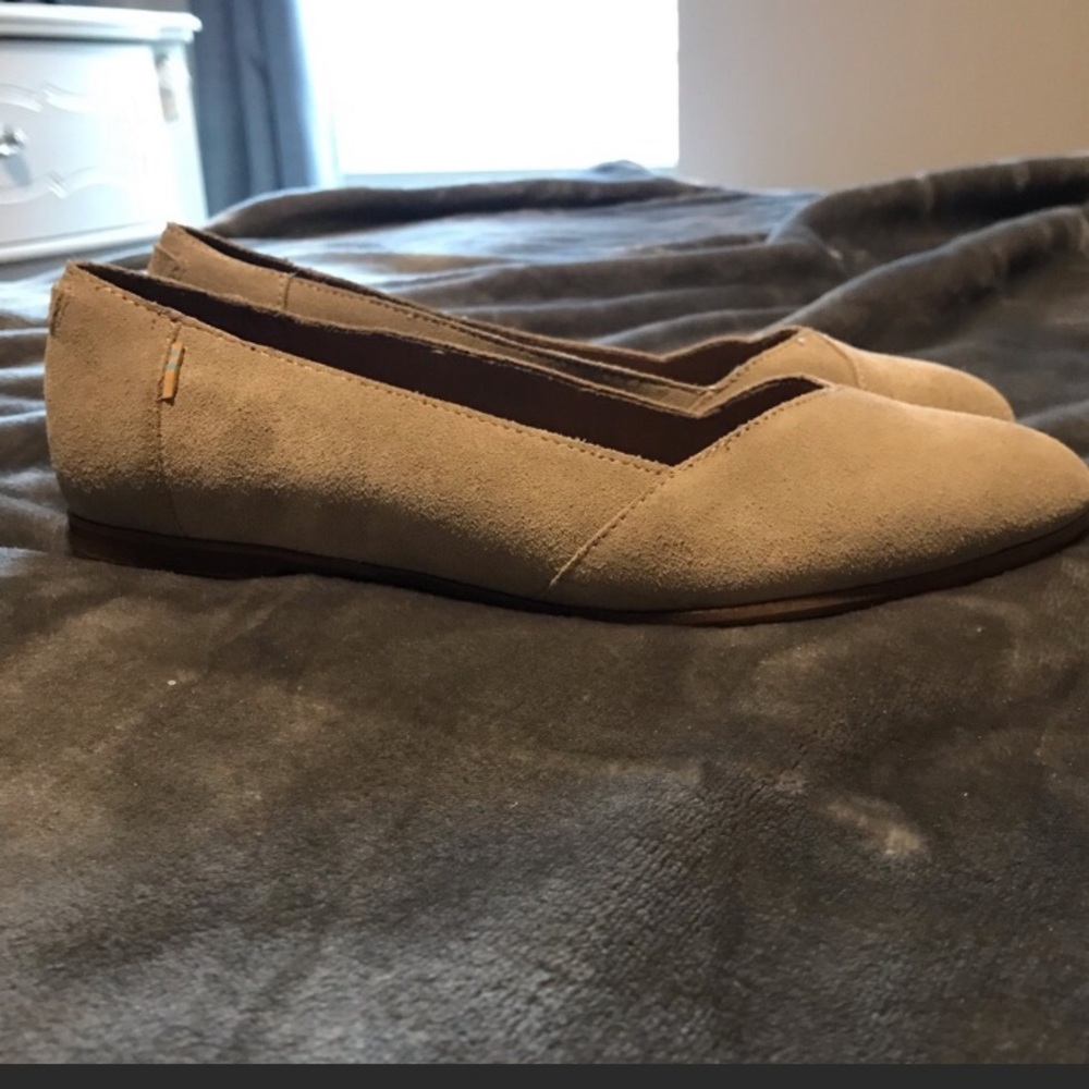 Toms suede Julie flats